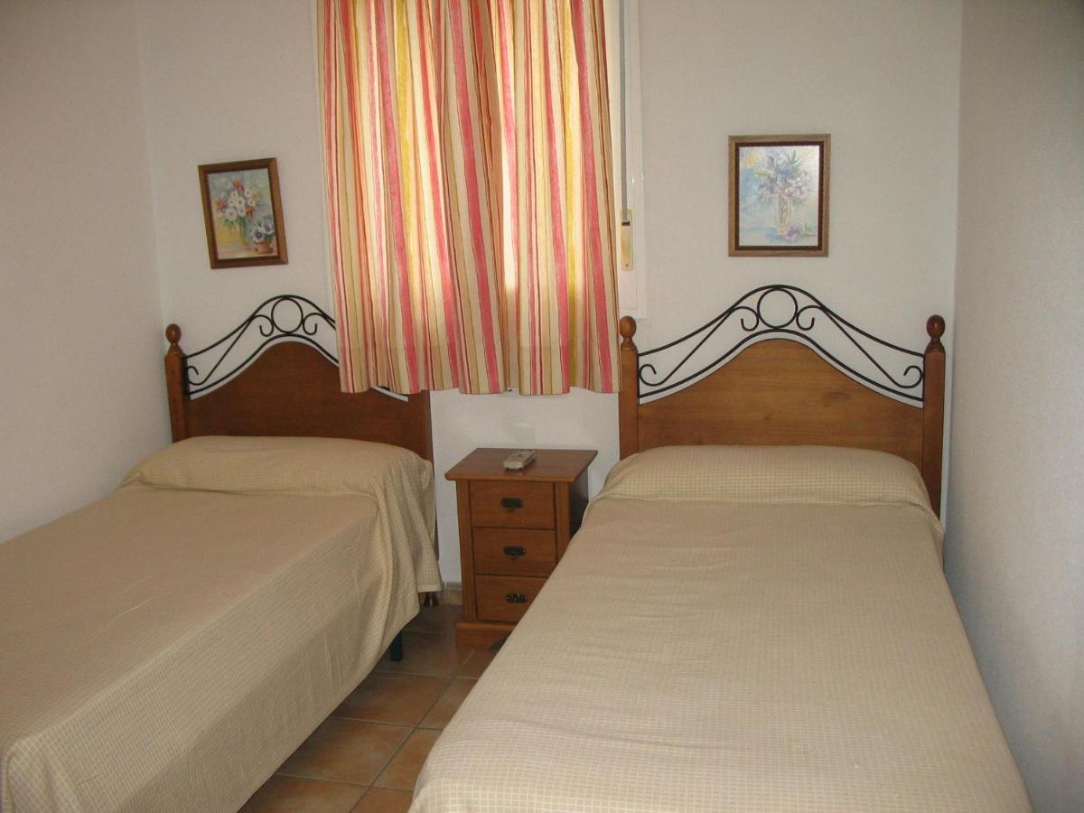 Apartamentos Perez Zara Conil De La Frontera Pokoj fotografie
